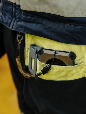 xshielder-in-pocket-of-jacket-01